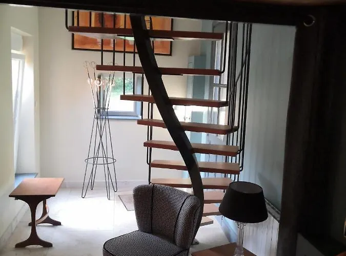 فندق مبيت وإفطار D'hotes Le Petit 3*